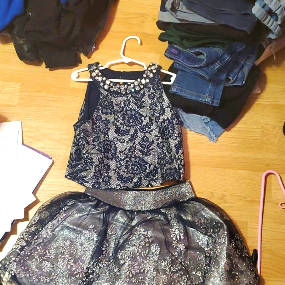 Skirt and matching shirt